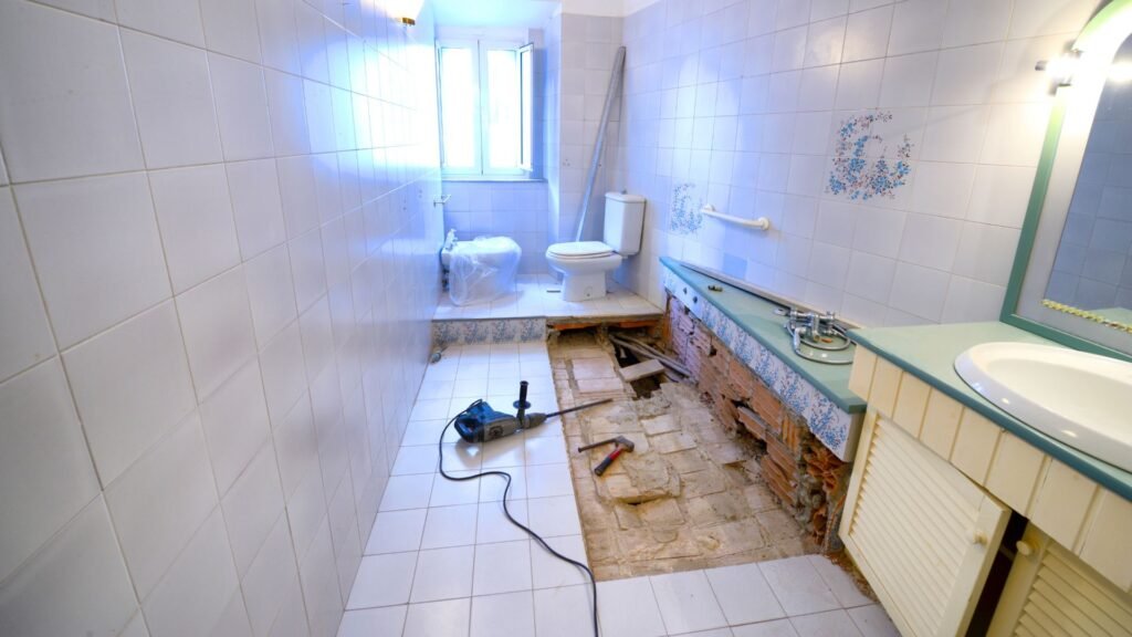Bathroom Renovation Costs In Hamilton: Full Pricing Guide 9 How much does it cost to renovate a bathroom in Hamilton 5