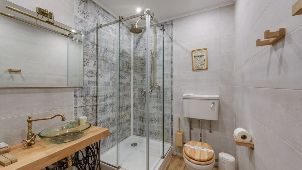 bathroom smells when it rains nz 8